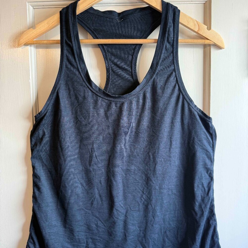 Vuori Blue Lux Performance Racerback Tank Top Women’s Size Large